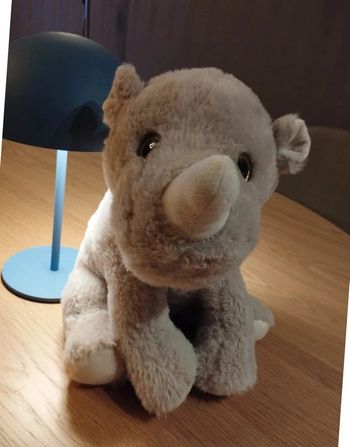 Peluche rhinocéros. Hauteur 35 cm Taille unique·Très bon état·broze