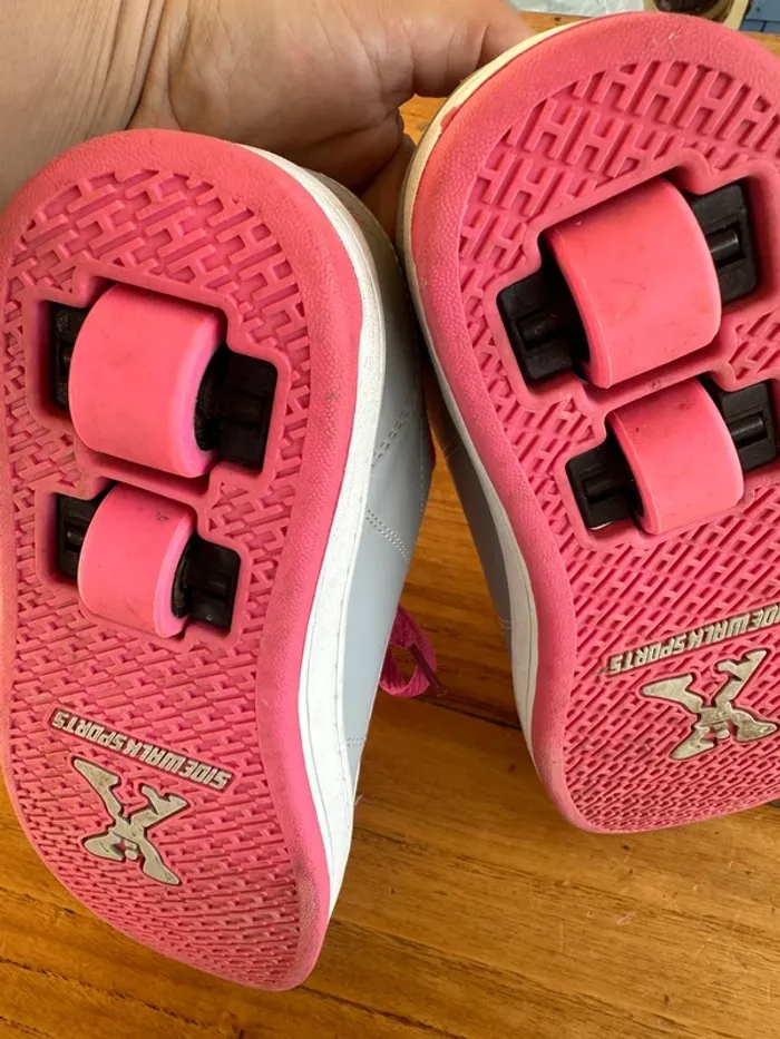 Chaussures à roulettes - photo numéro 6