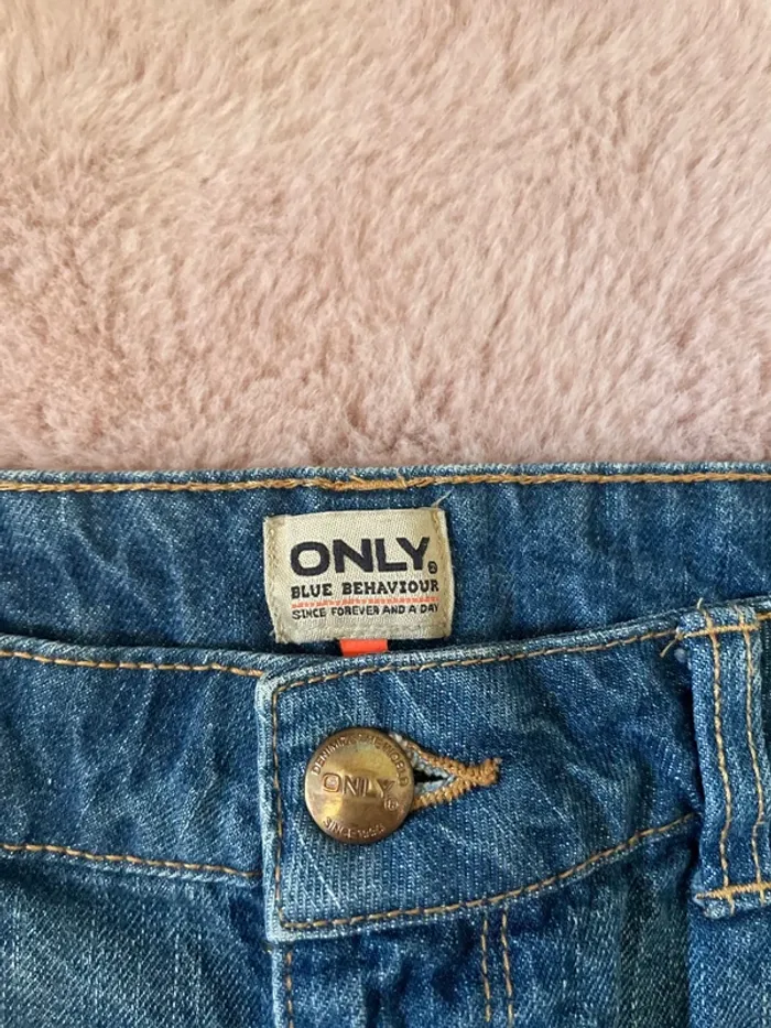 Short jean bleu - photo numéro 2