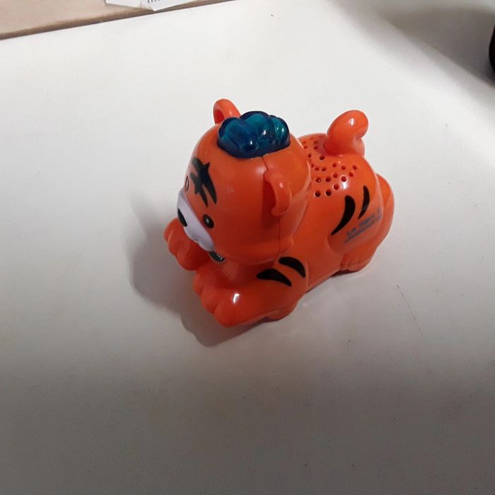 Gribouille le tigre à chatouilles- tut tut animo - vtech