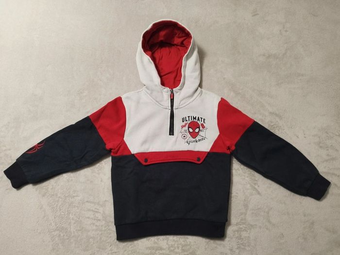 Sweat à capuche Marvel Spiderman - photo numéro 2