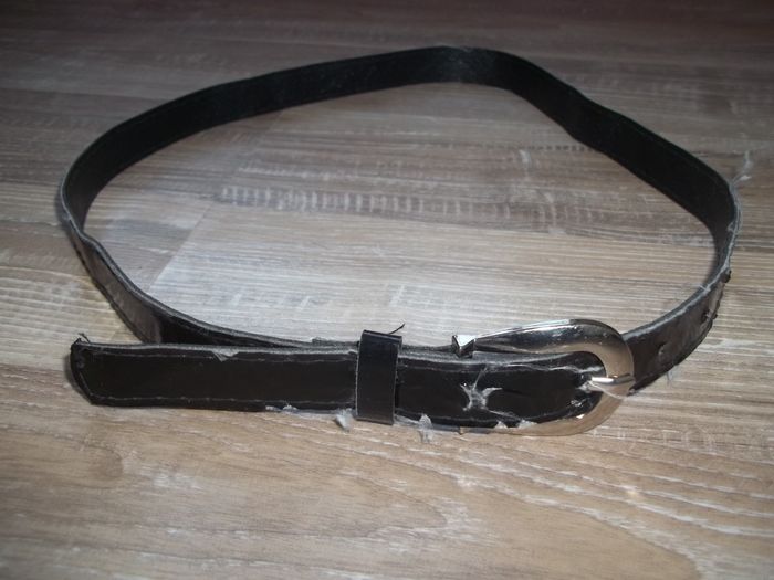 Ceinture noire vernis (70 cm)