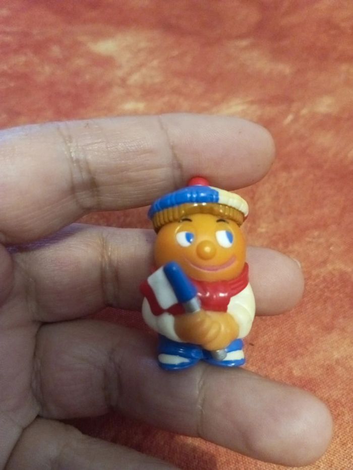 Lot de 7 figurines Kinder surprise Supporter, fan de foot - photo numéro 8