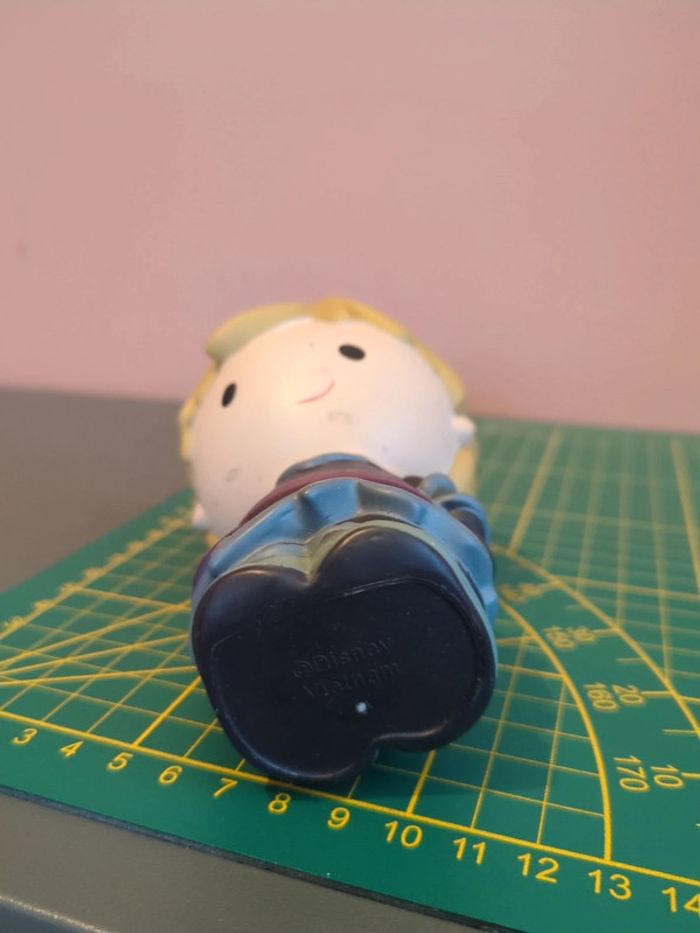 Figurine Disney Reine Des Neiges - photo numéro 4