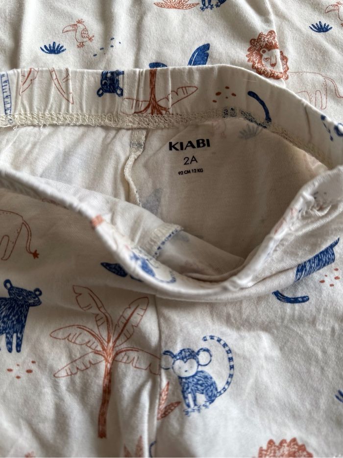 Lot de deux pyjamas deux pièces 24 mois - photo numéro 3
