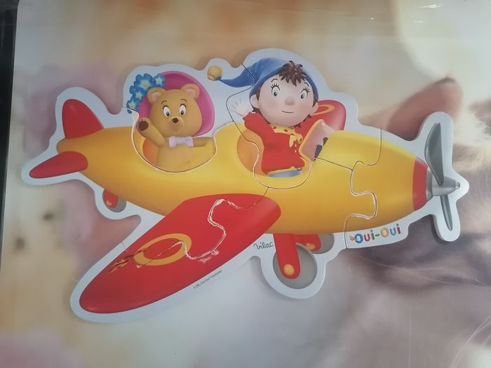 Puzzle en bois oui oui. - photo numéro 8