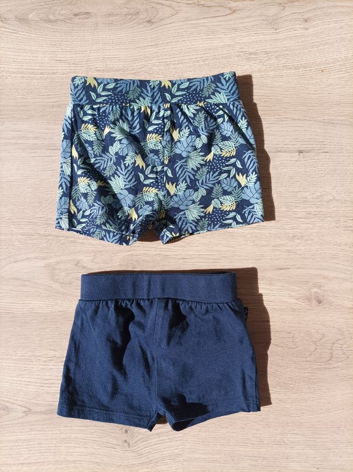 Lot de 2 shorts 3 mois