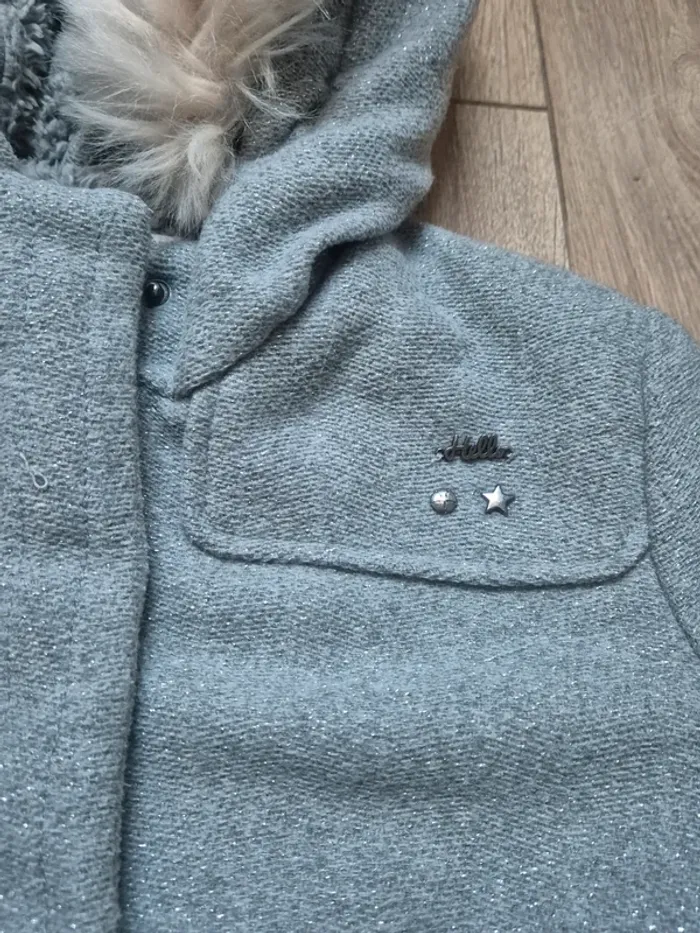 Manteau très chaud tape à l'œil gris argenté 12 ans en très bon état - photo numéro 2