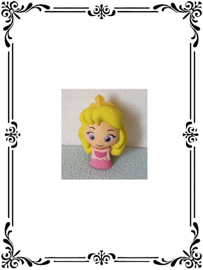 Figurine Puzzle Palz.