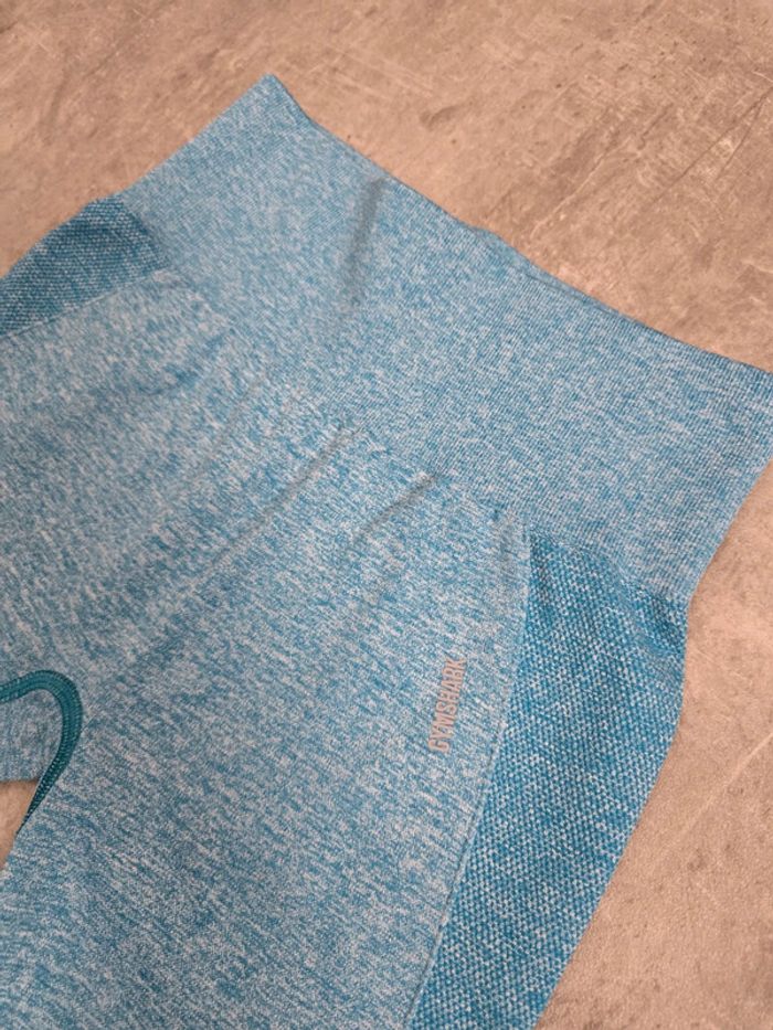 Short Gymshark bleu seamless taille S gainant sport fitness - photo numéro 2