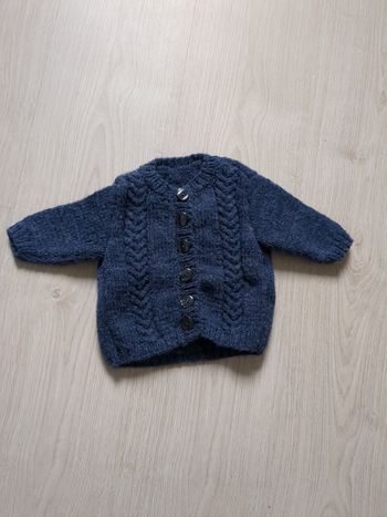 Gilet bleu marine 3 mois