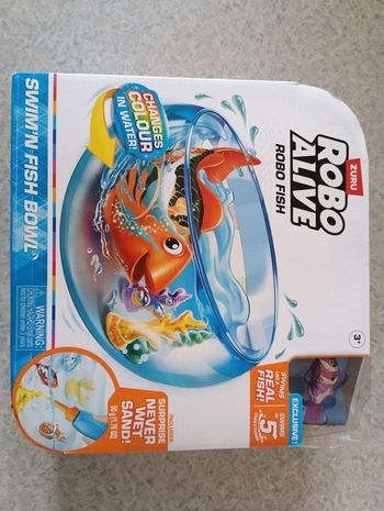 Robo Fish Neuf poisson violet Zuru aquarium