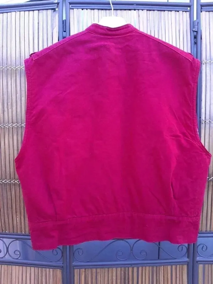 Veste rouge sans manche fourrée Taille L vintage - photo numéro 2