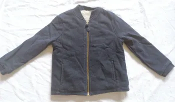 Gilet chaud taille 4 ans
