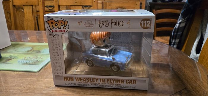 Funko pop Ron Weasley in flying car 112