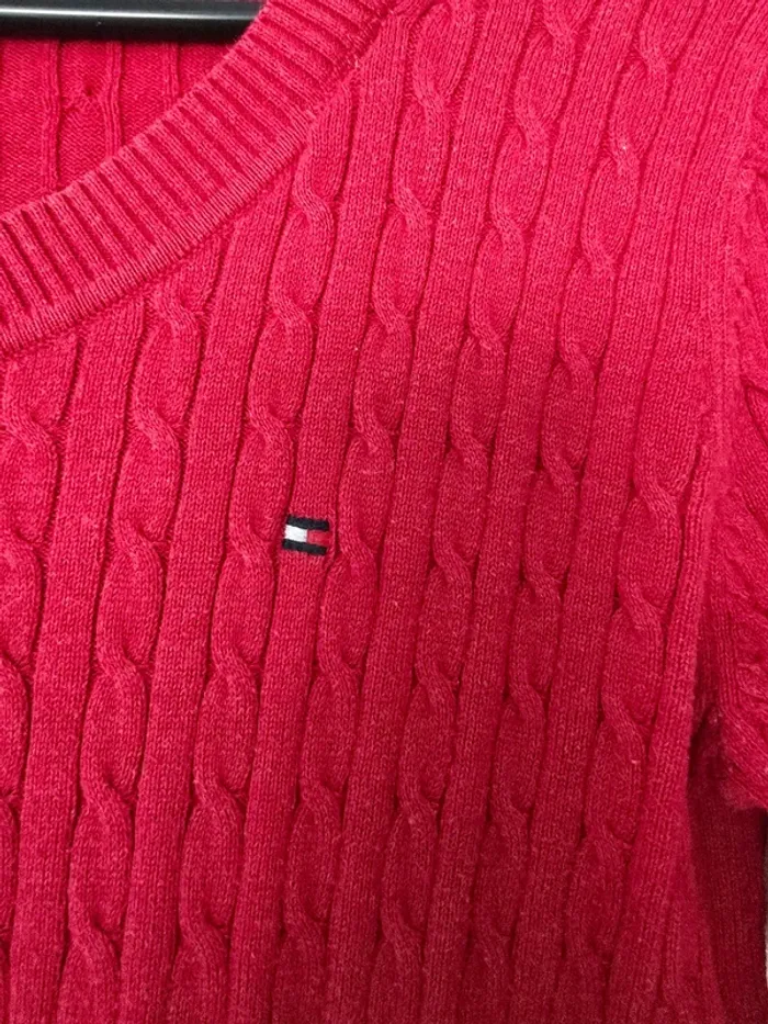 Pull en maille rouge Tommy Hilfiger - photo numéro 2