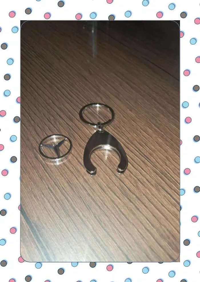 Porte clé mercedes - photo numéro 2