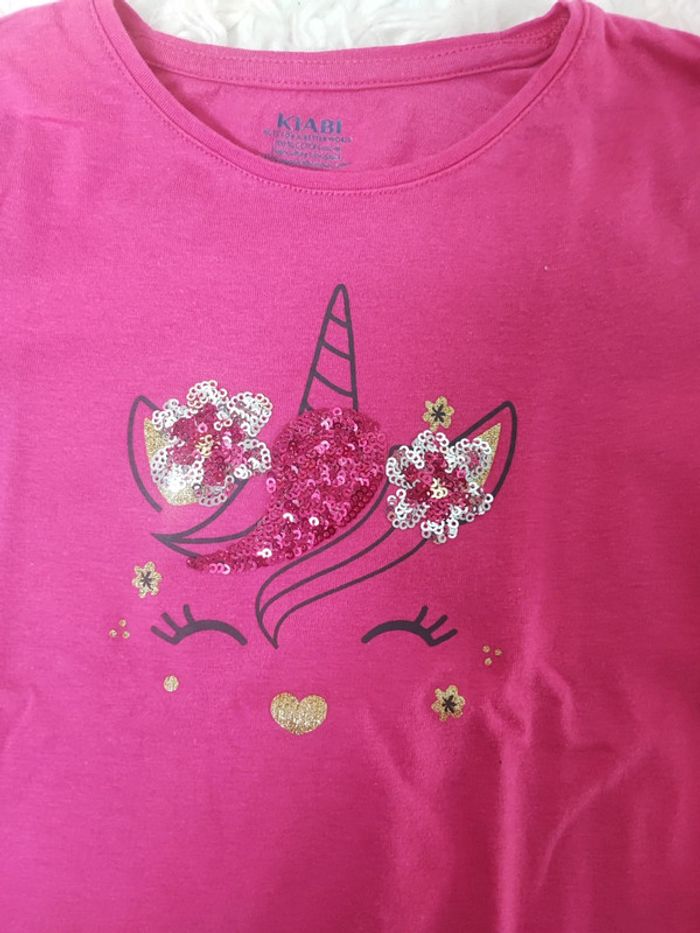 T-shirt manches longues taille 5 ans - photo numéro 3