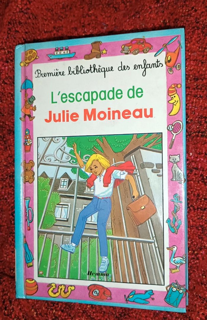 Livre vintage "L'escapade de Julie Moineau"