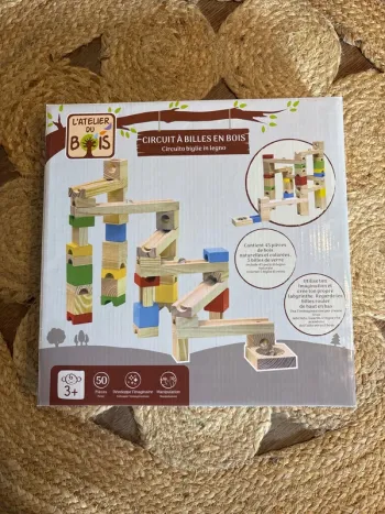 Circuit à billes en bois