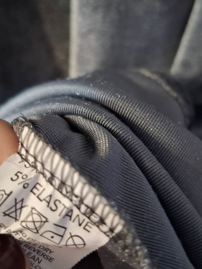 Robe velours gris taille 36 en très bon etat - photo numéro 2