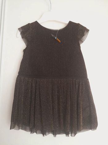 Robe noire pailletée or neuve