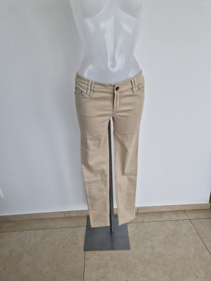 Pantalon beige, Jennyfer