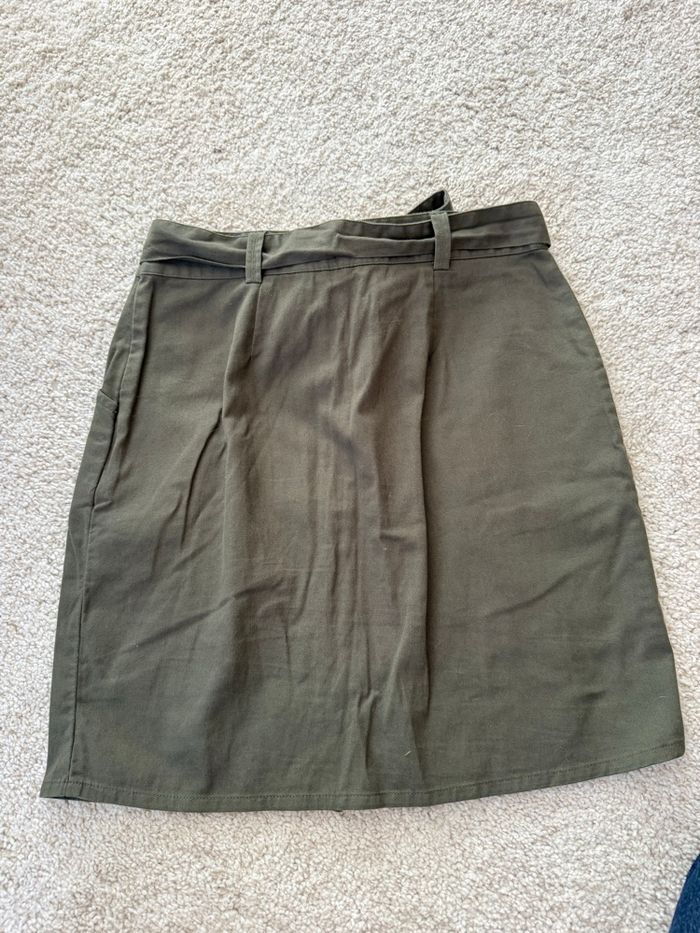 Jupe kaki taille 36 - photo numéro 3