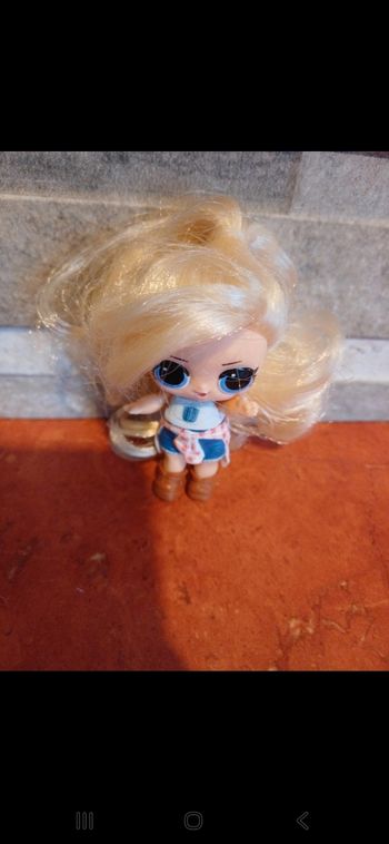 Poupée lol