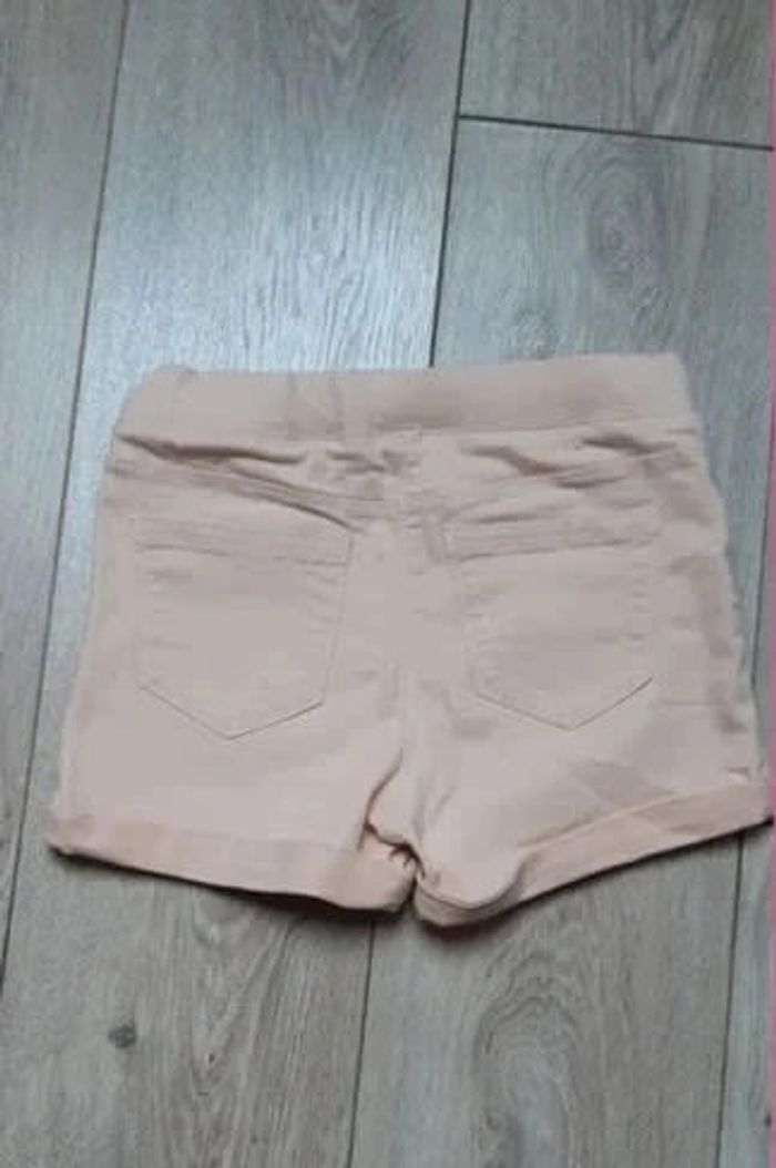 Short vertbaudet 10 ans en très bon état - photo numéro 2