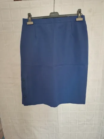jupe droite taille 40