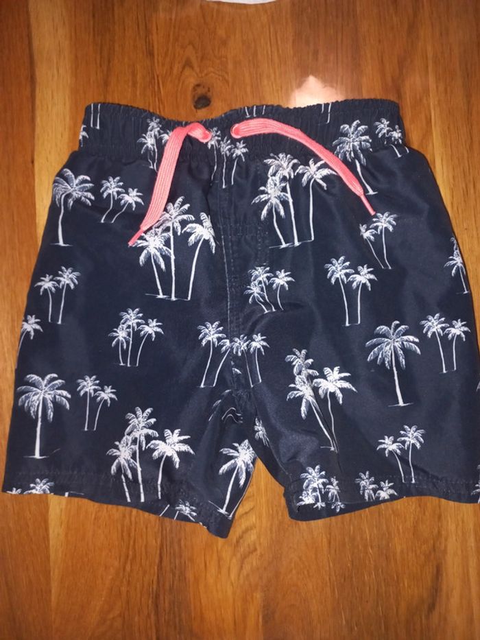 Short maillot