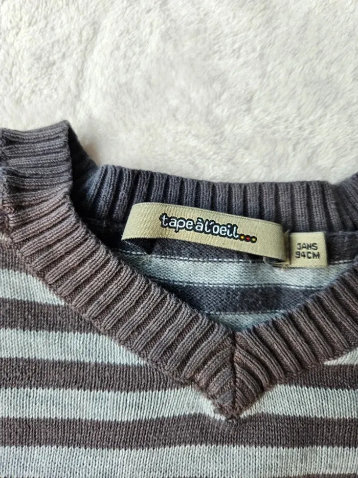 Tenue pull + pantalon 3 ans - photo numéro 3