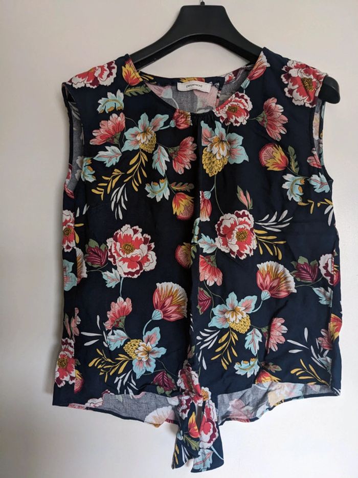 Haut manche courte à fleurs Promod