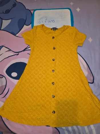 Robe jaune