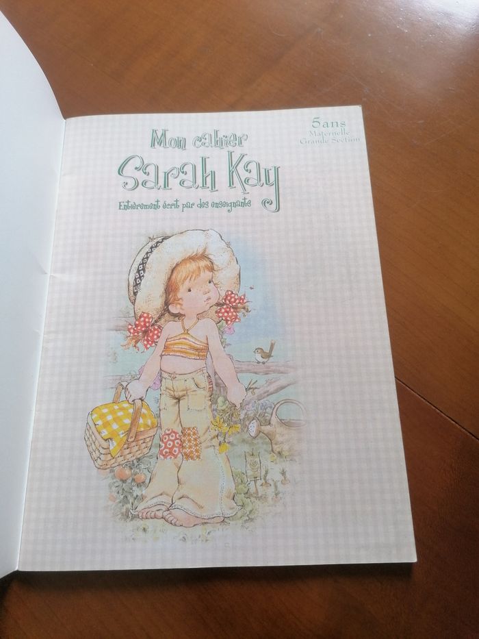Réservé Cahier d'activité scolaire et carte Sarah Kay - photo numéro 8