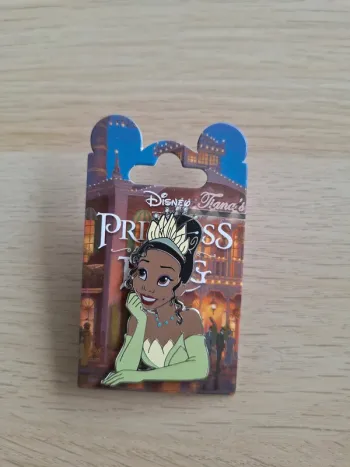 Pin's Disney Tiana La Princesse et la Grenouille - Neuf