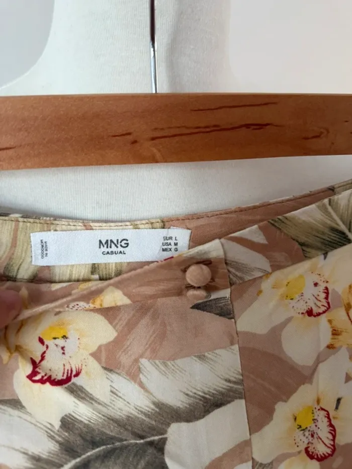 Magnifique jupe Mango L/40 - photo numéro 3
