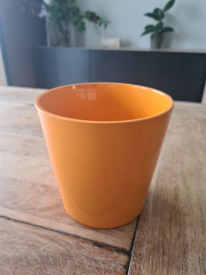 Vase orange