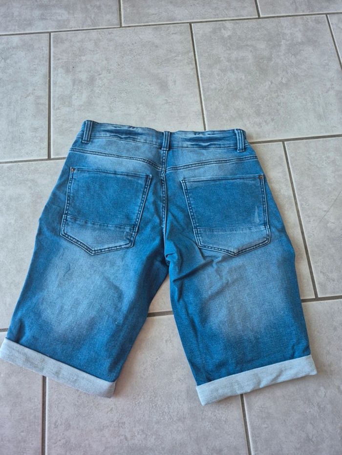 Short en jeans taille S - photo numéro 2
