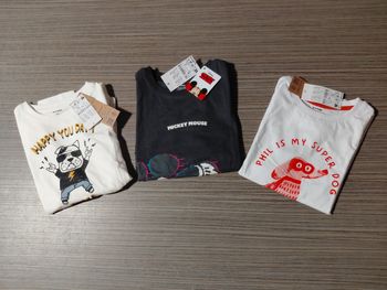 Superbe lot de 3 tee-shirts enfant Kiabi 🖤
