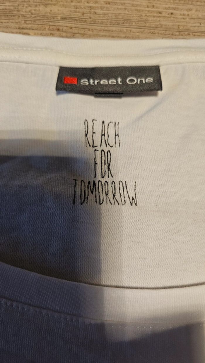 T shirt blanc à manches courtes, col rond, avec dessin, Street One, taille 42/44 - photo numéro 4