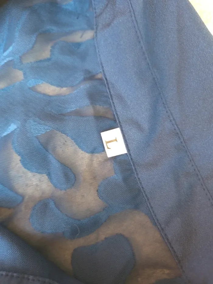 Chemise à bouton transparente bleu - photo numéro 2