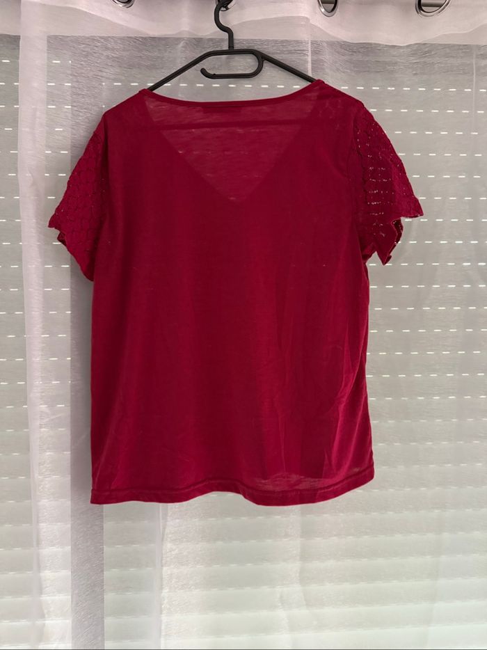 T-shirt femme col V Shein bordeaux - Taille 38 - Très bon état