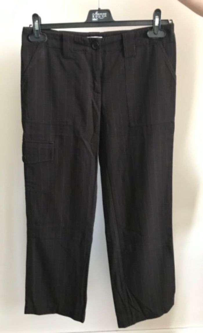 Pantalon marron à rayures