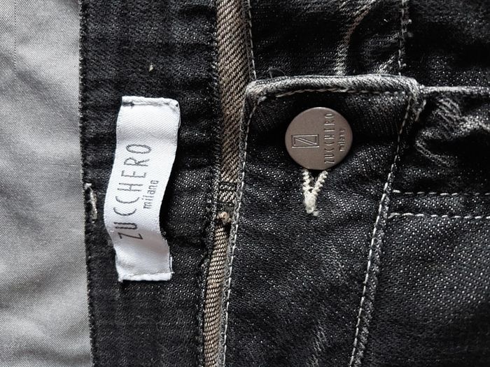 N°241  Jean avec déco sur poche avant et arrière. - photo numéro 7