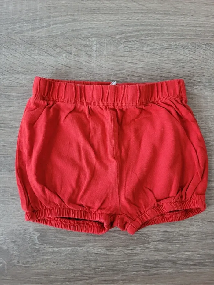 Lot de 2 shorts fille en 9 mois - photo numéro 2