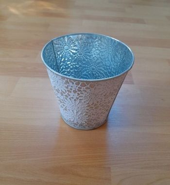 Vase en métal