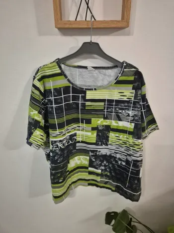 Tee shirt vert