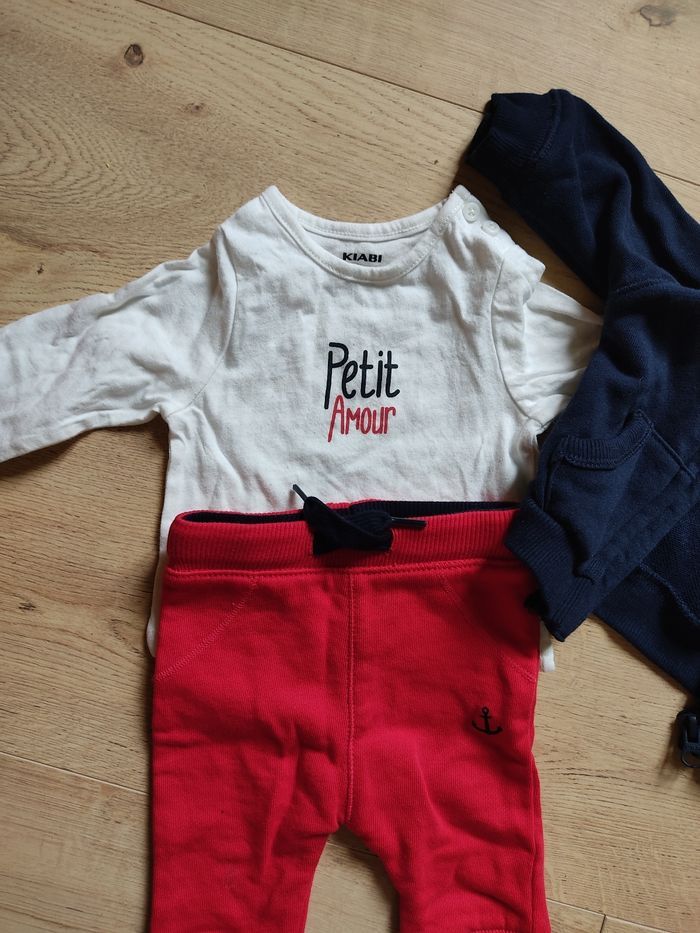 Ensemble bébé - photo numéro 2